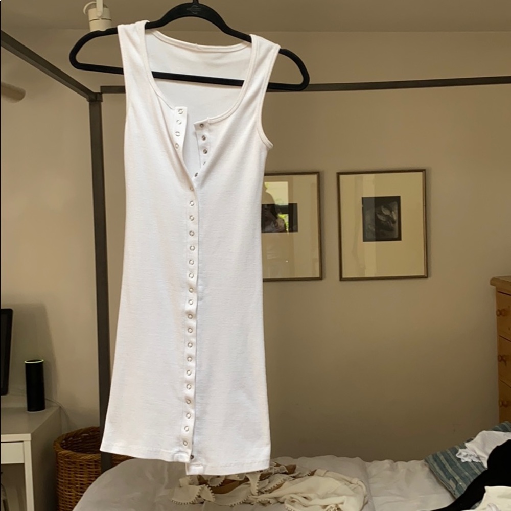 STYLE ADDICT WHITE DRESS